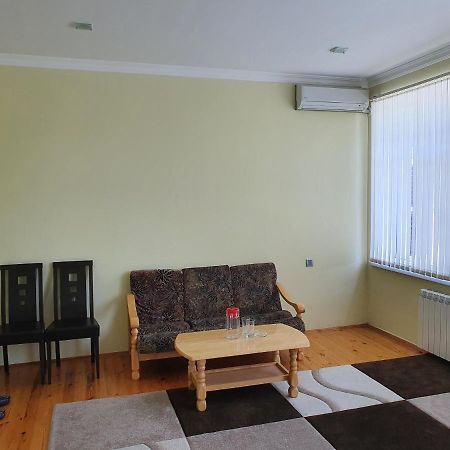Sheki Avtovagzal Motel Kültér fotó