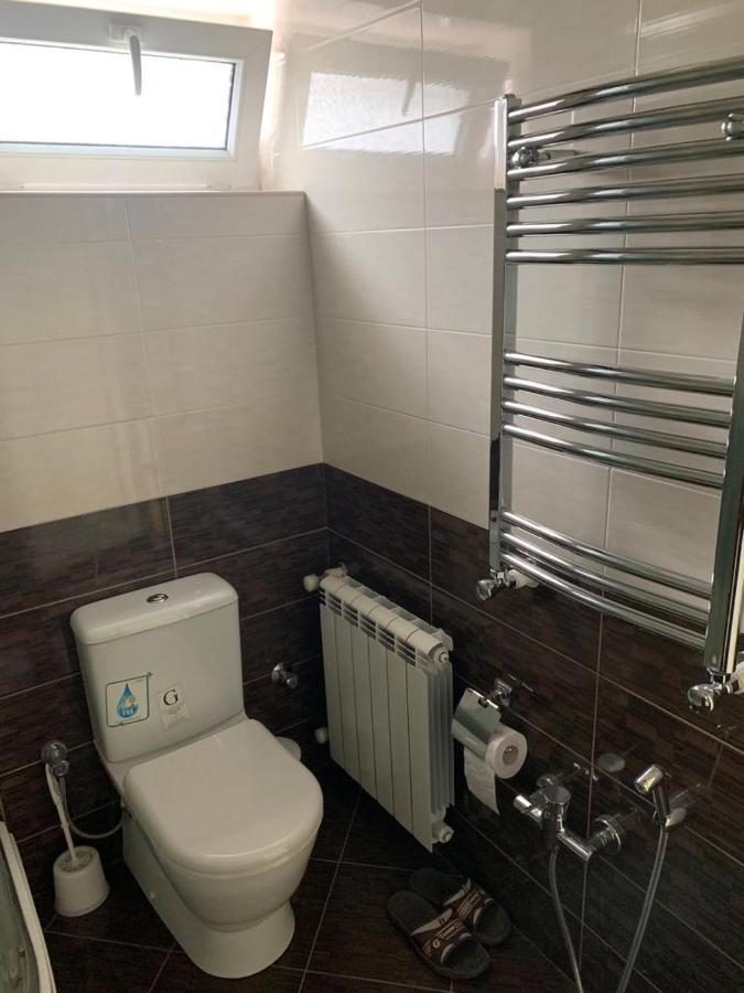 Sheki Avtovagzal Motel Kültér fotó